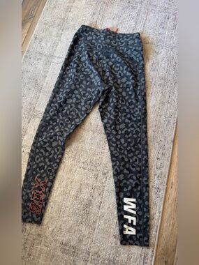 White Fox Boutique Black & Gray Leopard Print Leggings